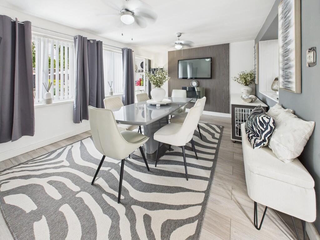 CAM03974G0-PR0191...