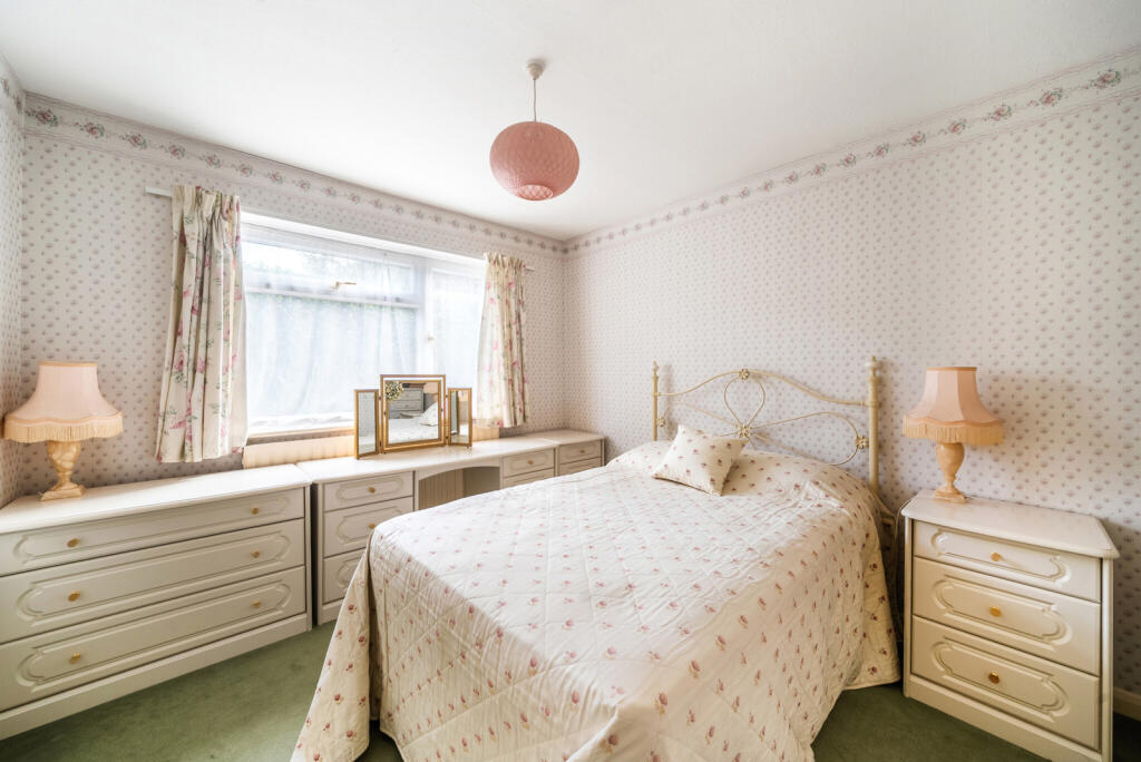 1350874-21-68c9b2...