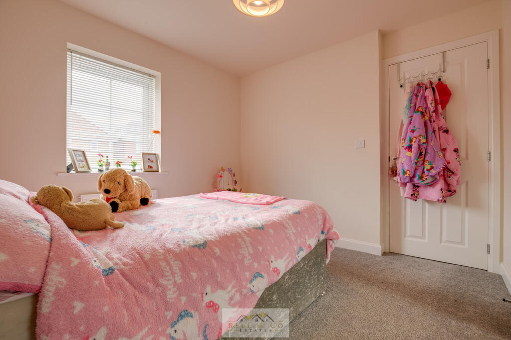 Bedroom 2.2