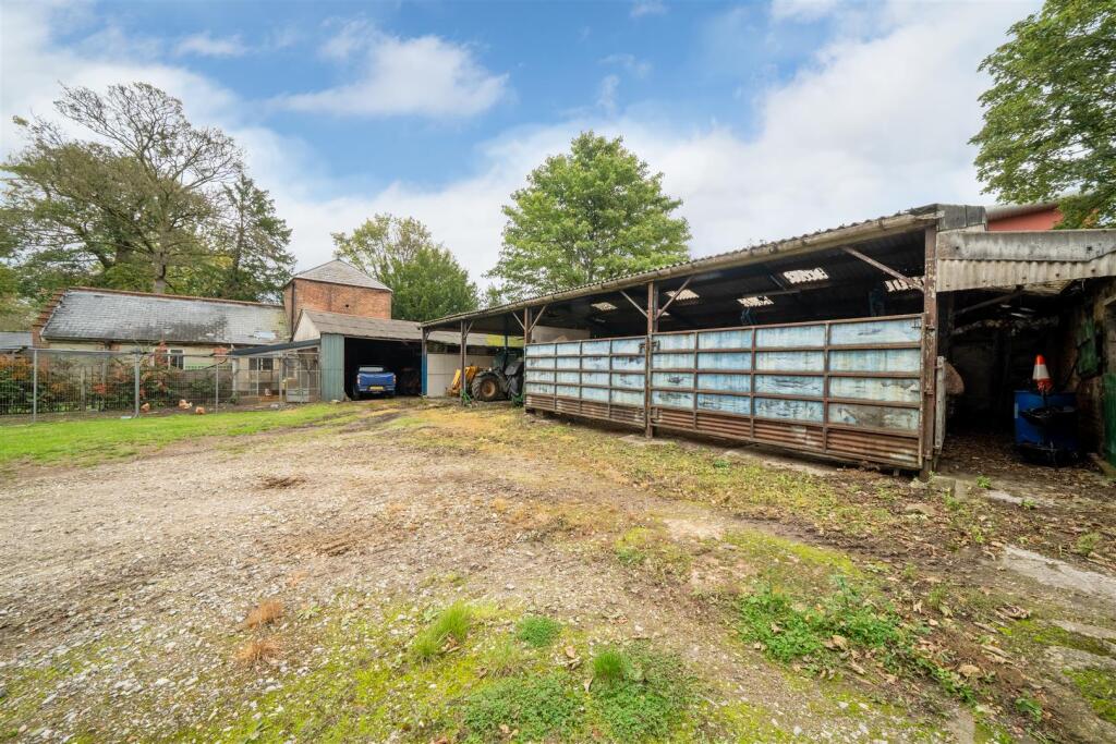 Hall Farm Alfreton-50.jpg