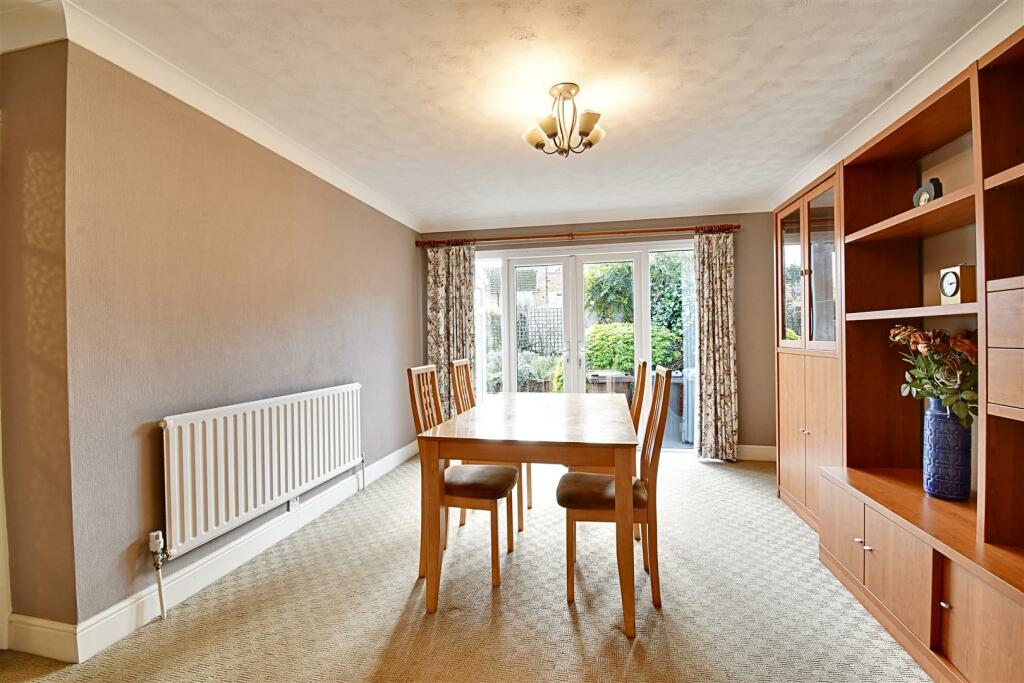 Dining Room.jpg