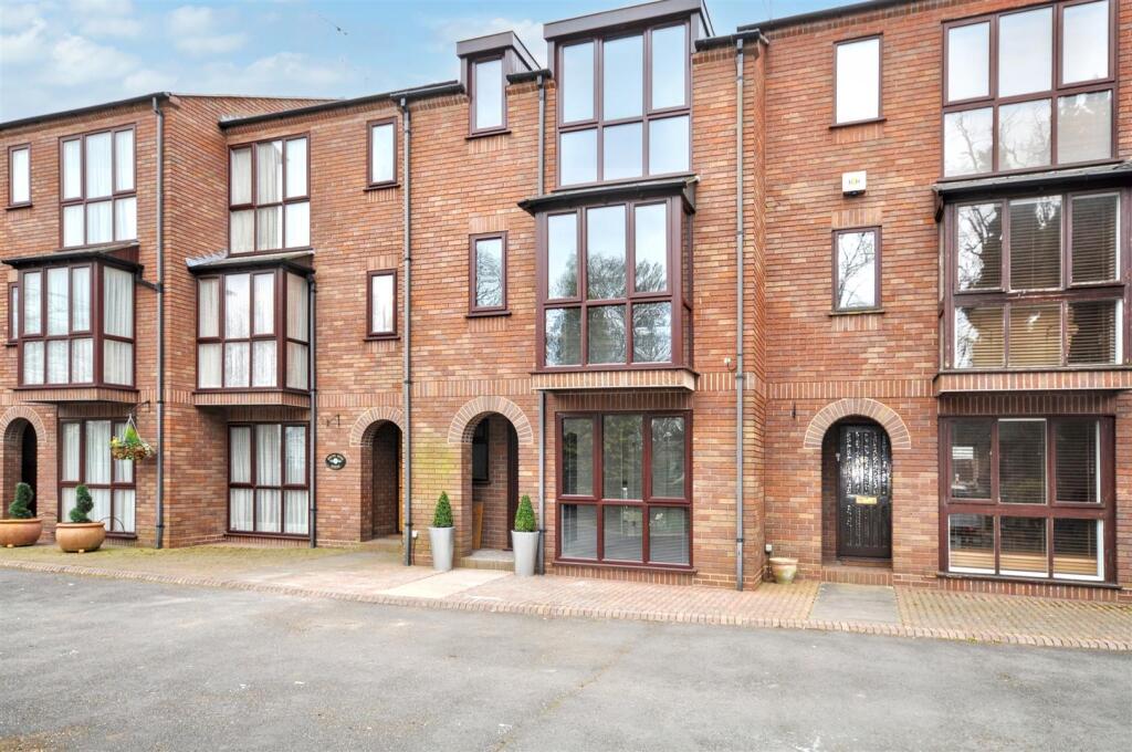 Marketing Pics 017.jpeg