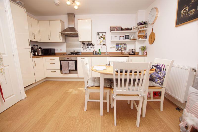 Kitchen Diner area