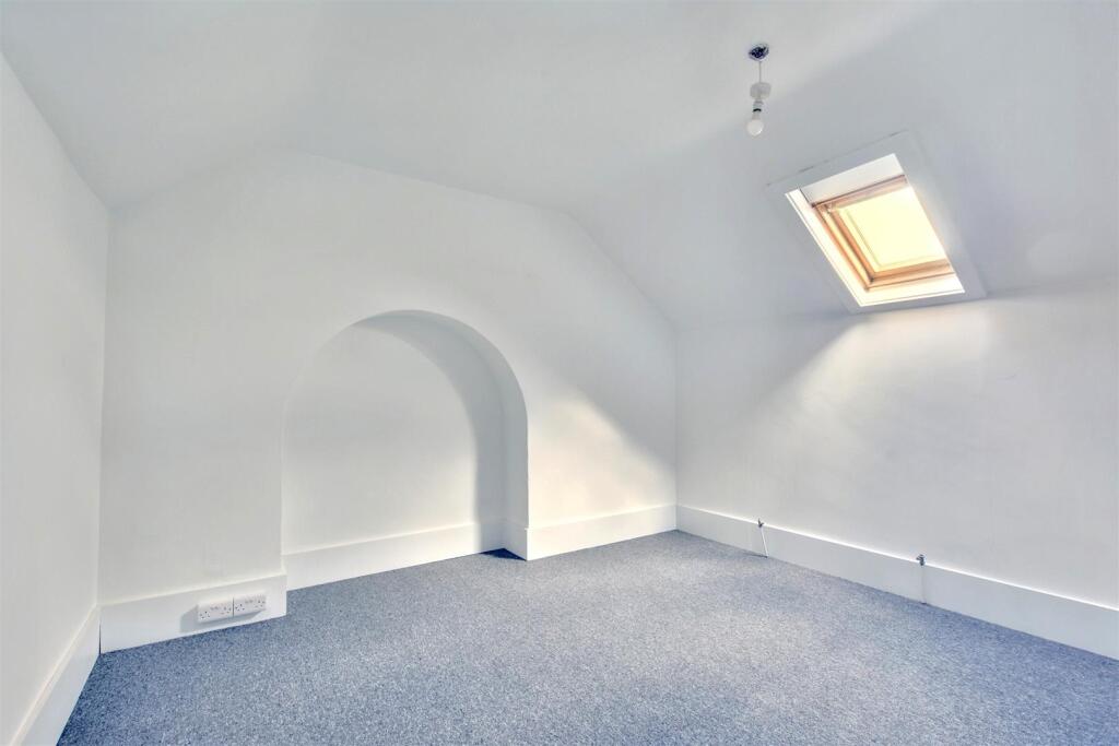 Bedroom Three_1.jpeg