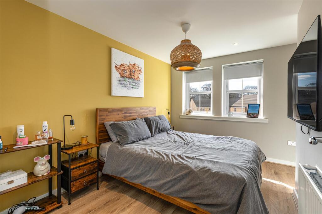 4 Knoll Park Avenue Galashiels 15.JPG
