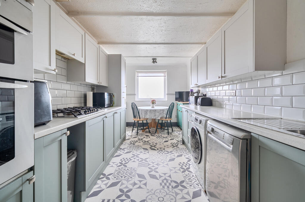 1389499-6-6940383...