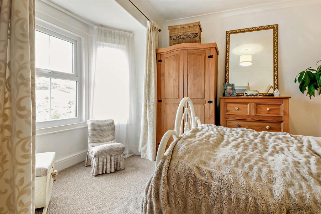 8669234-interior13-800.jpg