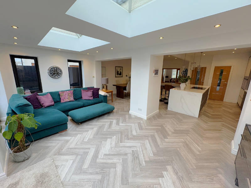 Orangery/Family Room