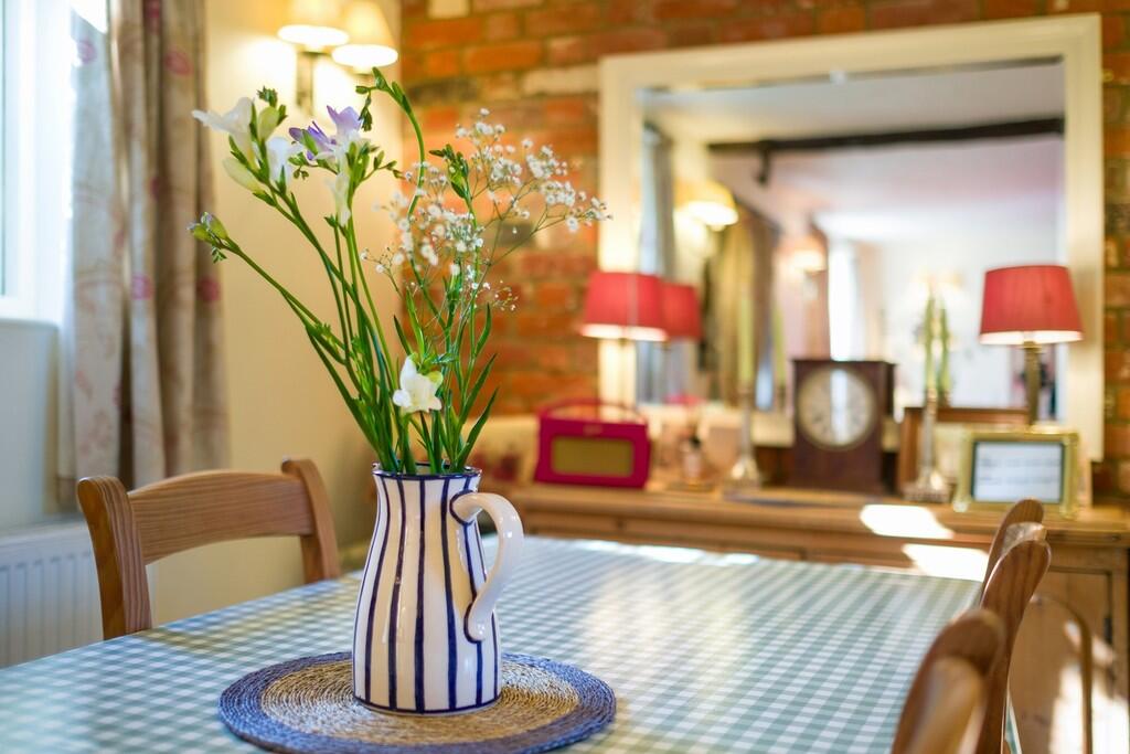 1440px-Grannery-1...