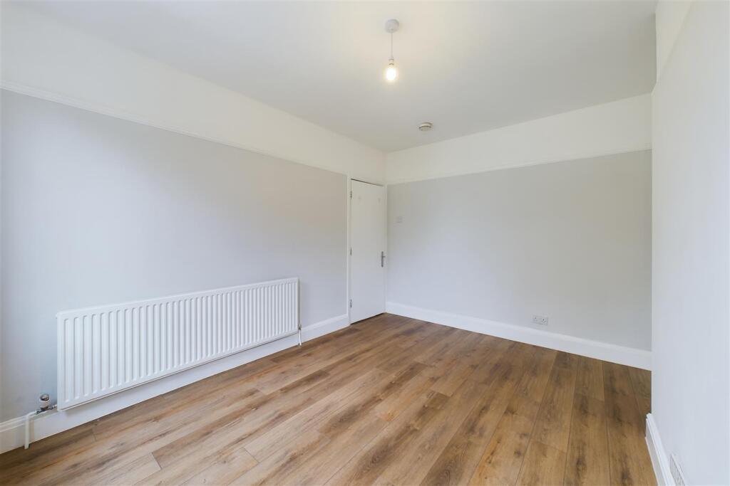 37, Kingsholm Road Southmead, Bristol, BS10 5LJ | 