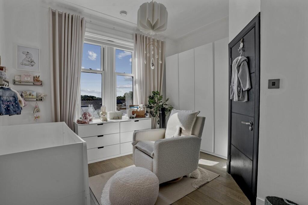 88 Mossgiel Road ...