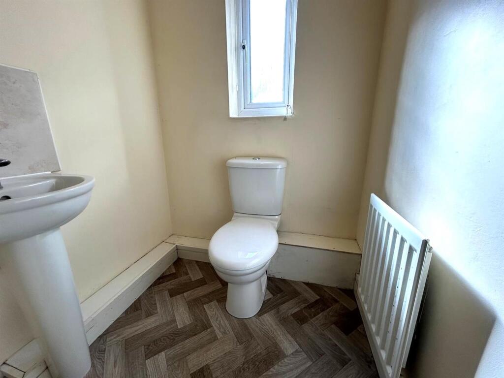 WC.jpg