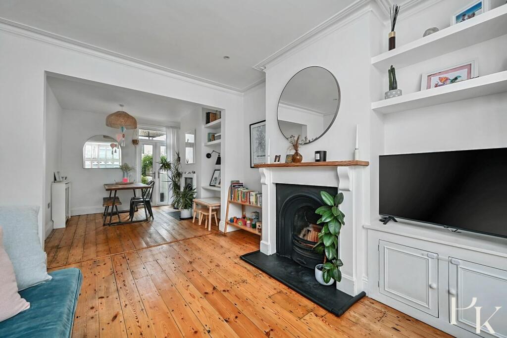 44 Coleridge Street BN3 (10).jpg