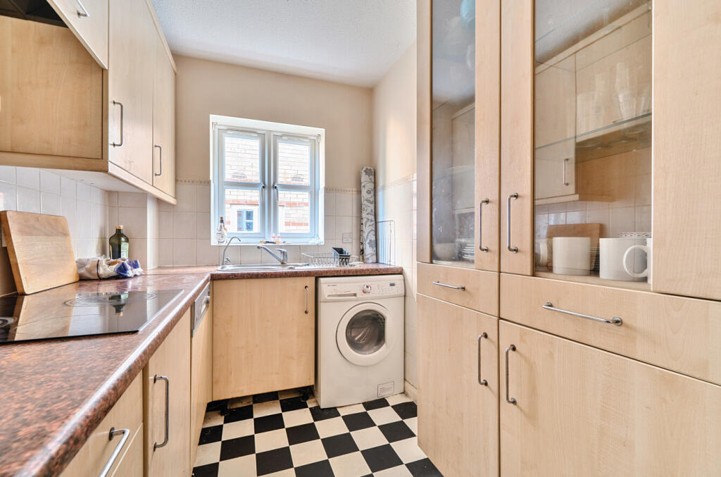 1317328-14-686404...