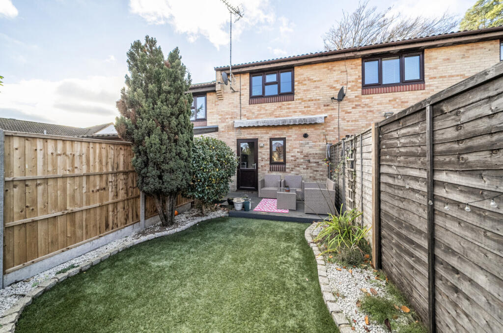 1384846-17-6925ab...