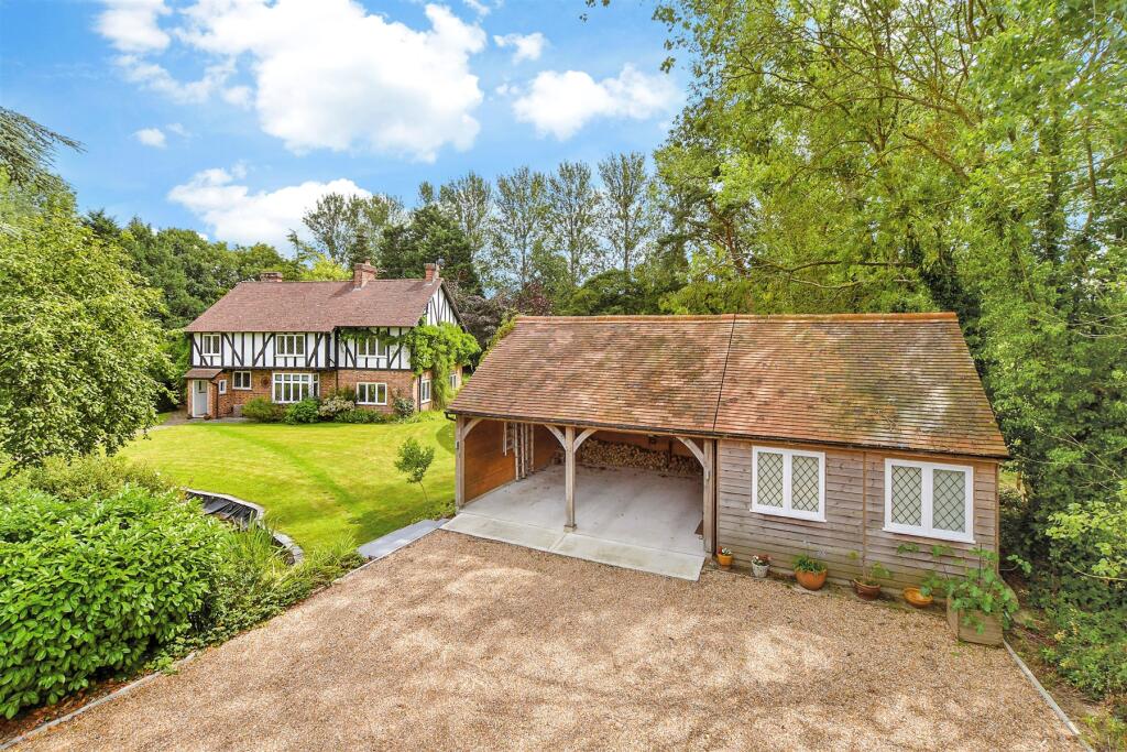 Workshop/Outbuildings