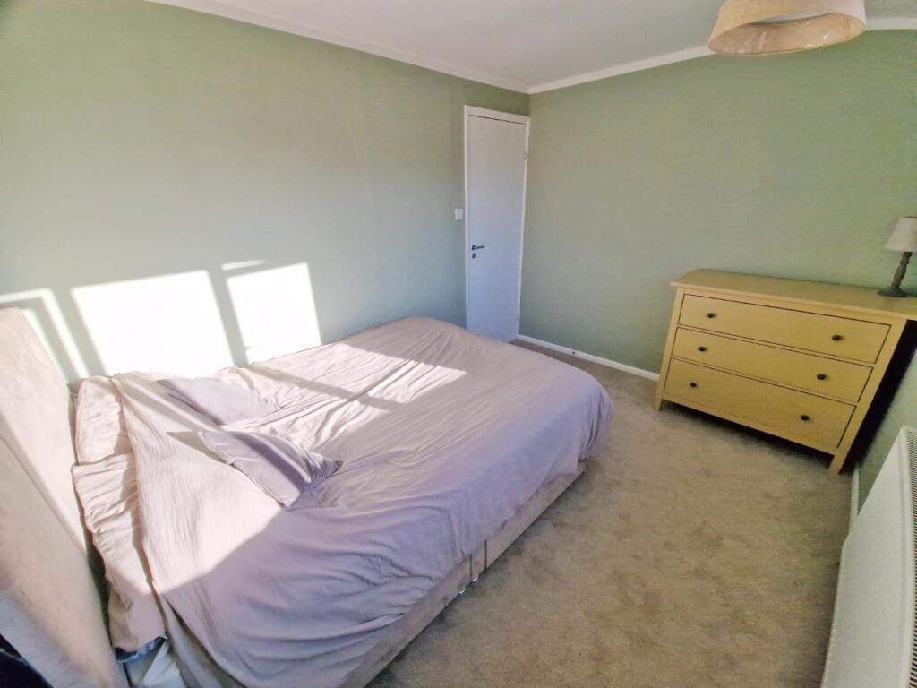 Bedroom2.jpg