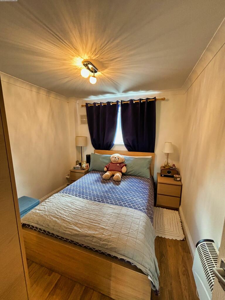 Extra image 1