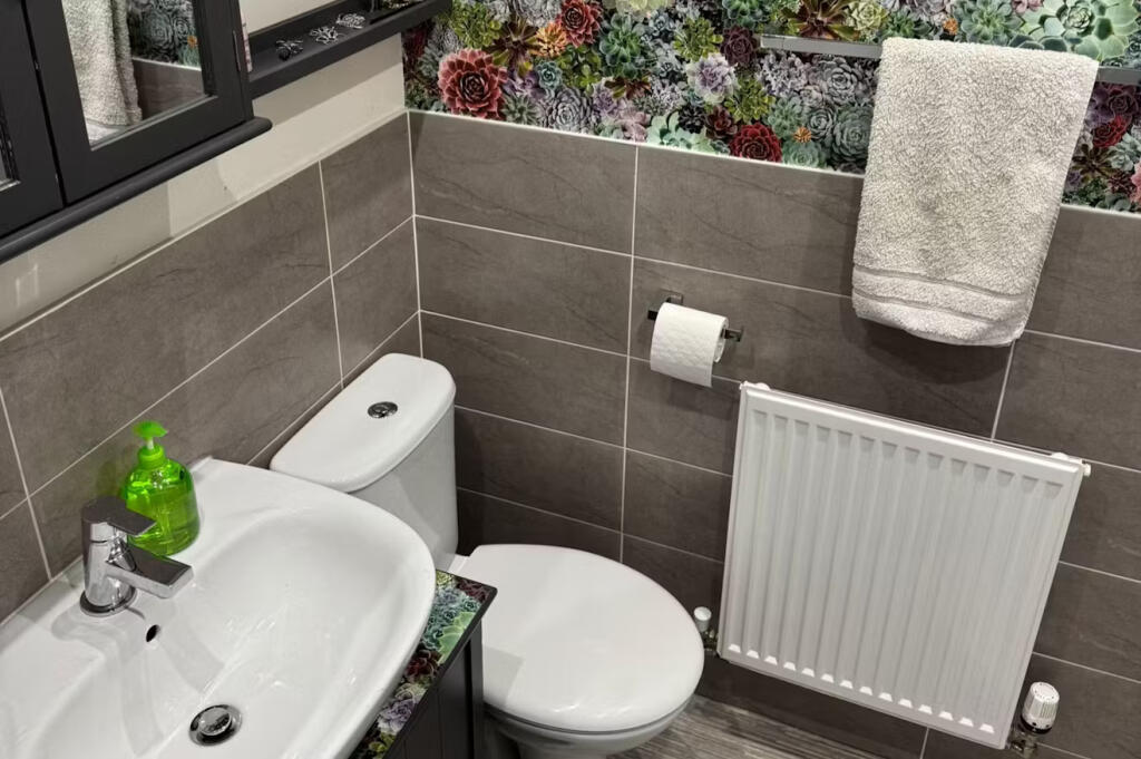 079ff919-f5f9-465c-b7a1-1d81adc9dd4e