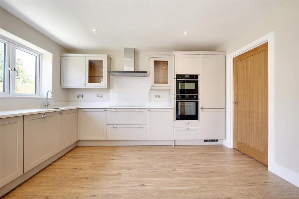 Kitchen.jpeg