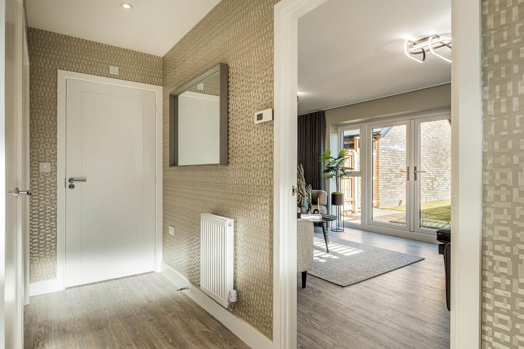 Similar Show Home