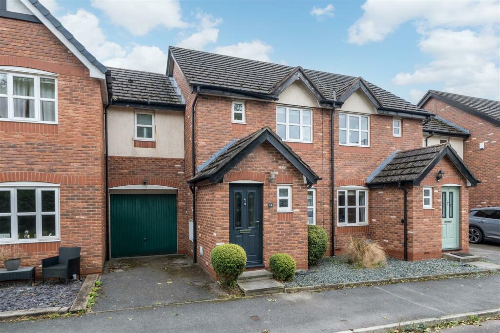 14 Delamere Close-030.jpg