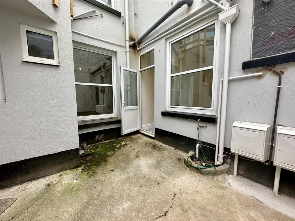 Rear Courtyard