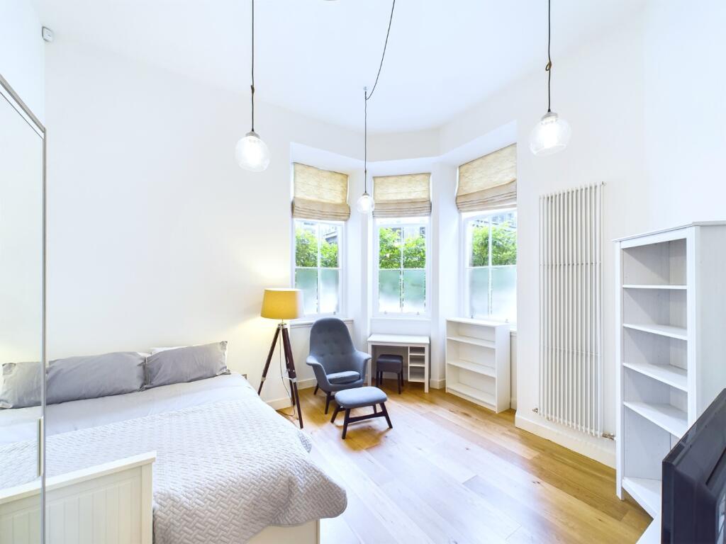 PropertyImages