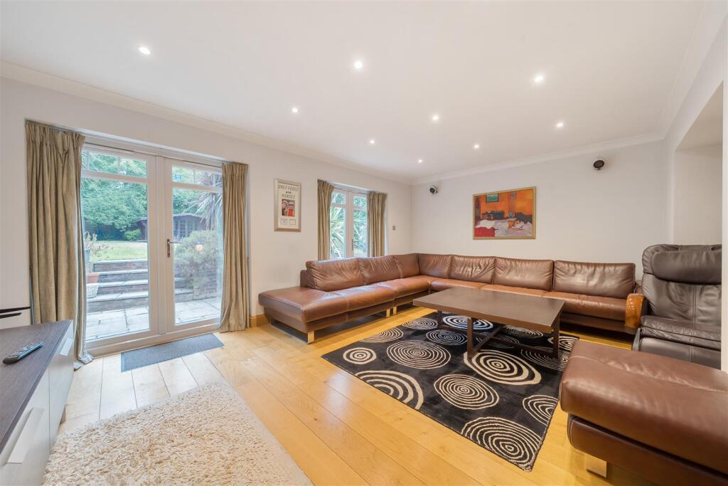 Reception Room