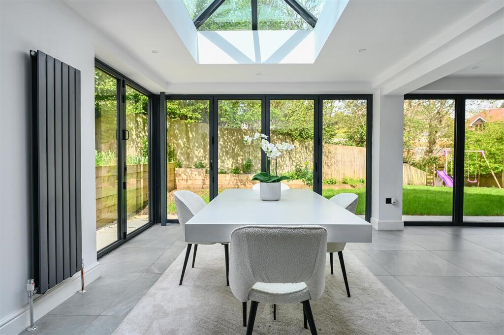 2 THE RUSSETTS - TN377FA (17).jpg