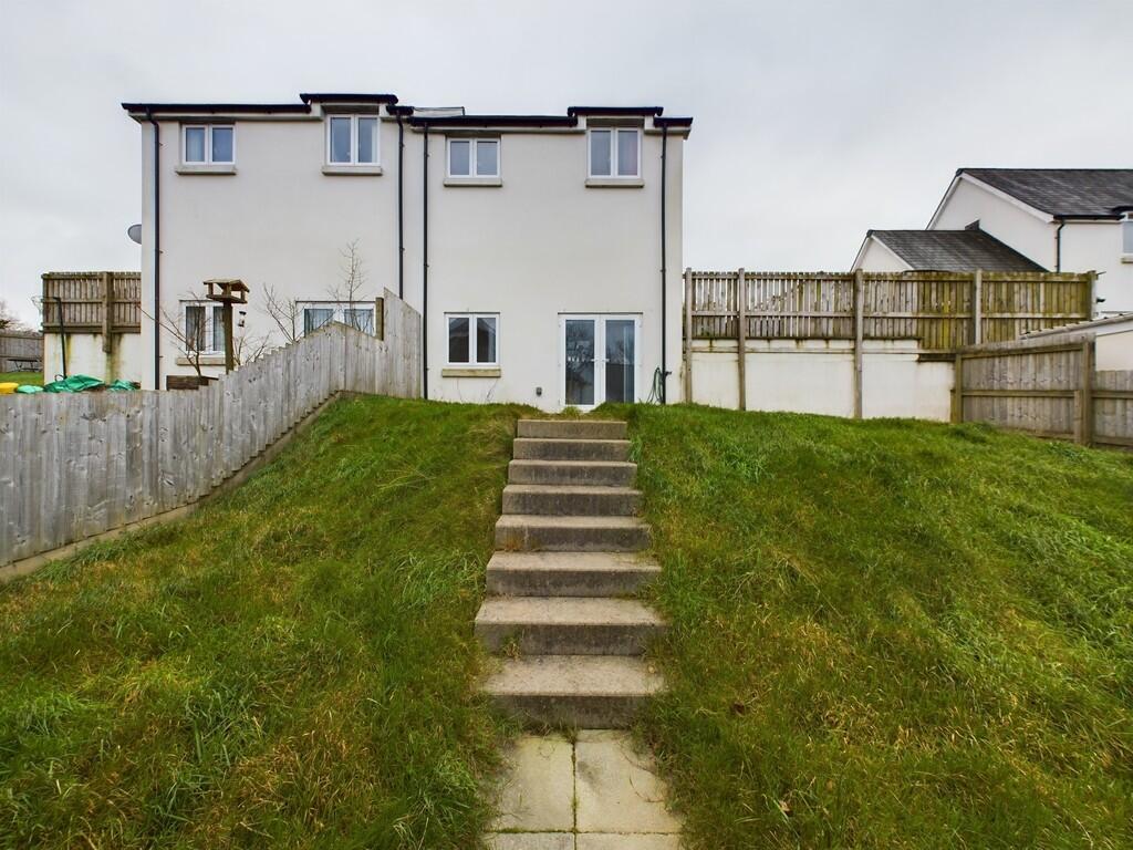 CAM03974G0-PR0079...