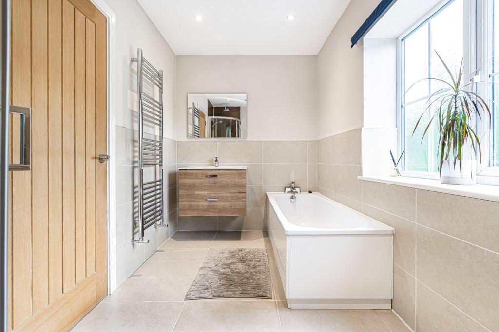 Familt Bathroom