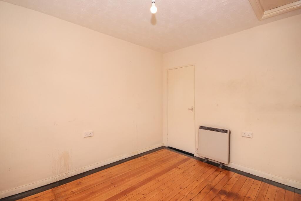 13 Pingle Bank, Holme, Peterborough, Cambridgeshire, PE7 3PJ