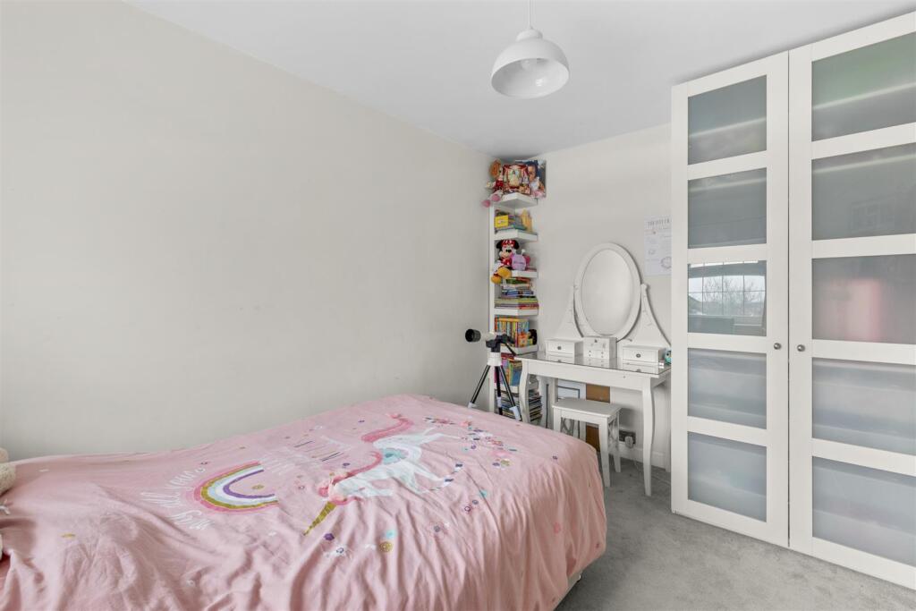 101 Cressex Rd, HP12 4PS-1.jpg