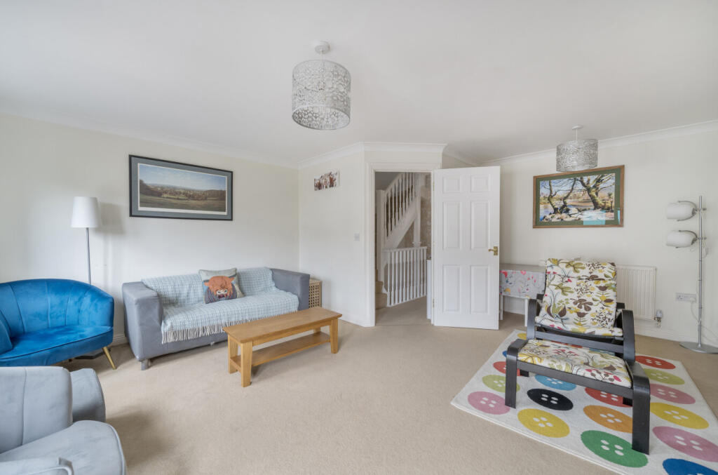 1301699-2-6838691...