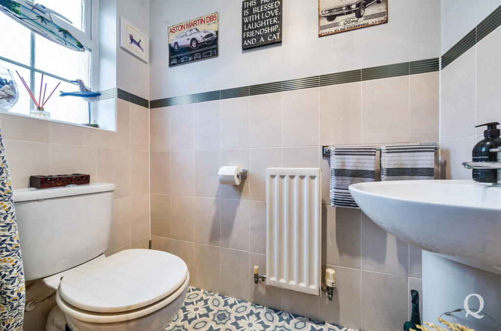 064b5576-a564-4c6...