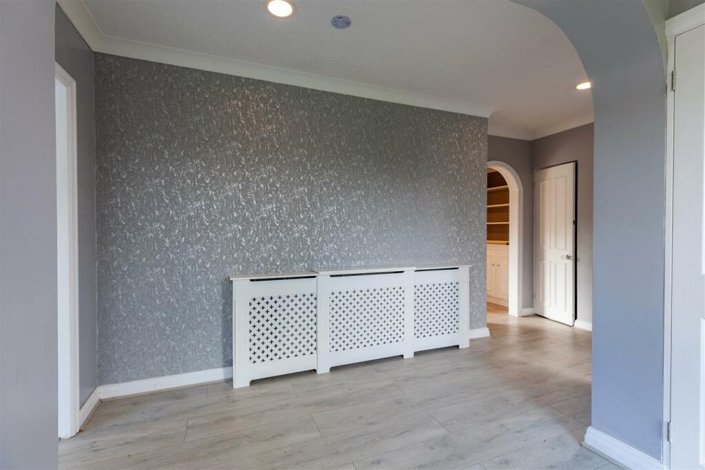 Castle Gate (15).jpg