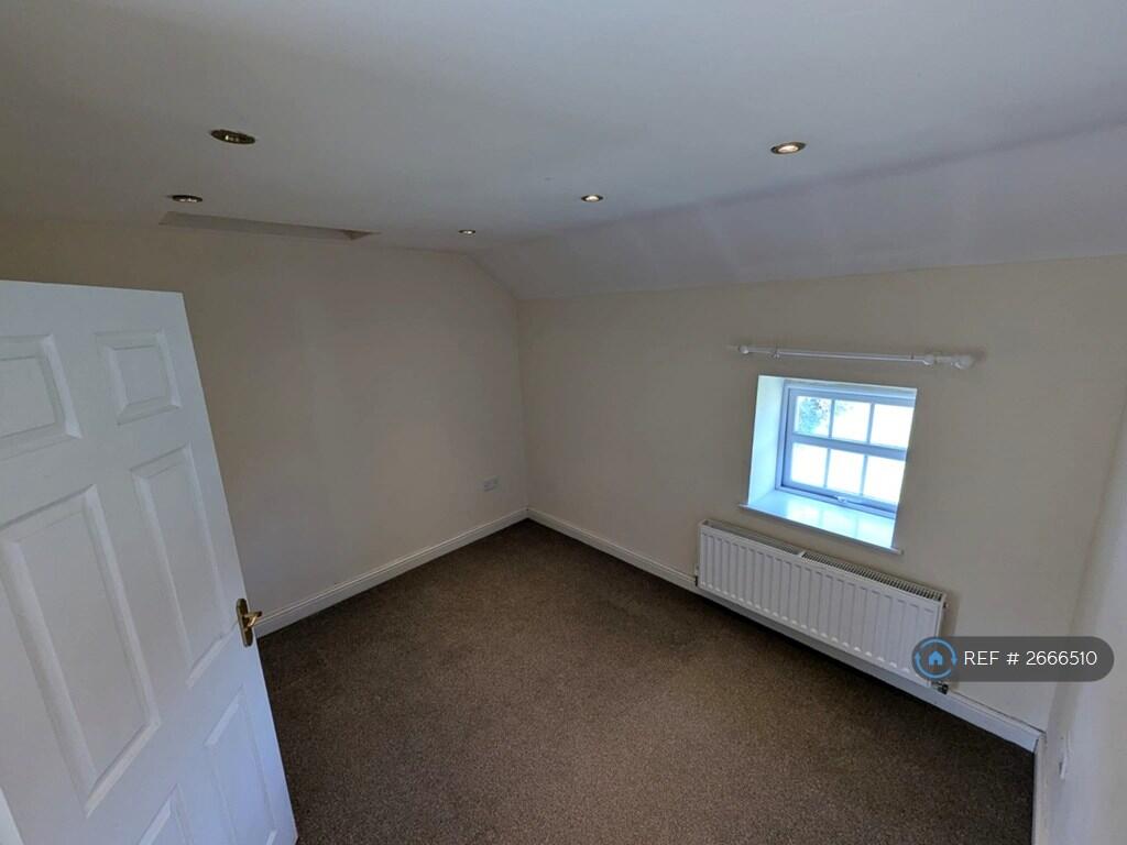 Bedroom2
