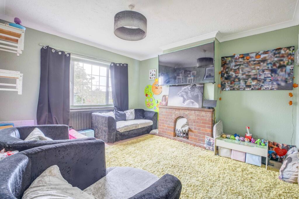 81 Seymour Park Road, SL7 3ES (LOW RES)-7