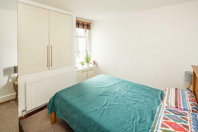 Master bedroom.jpeg