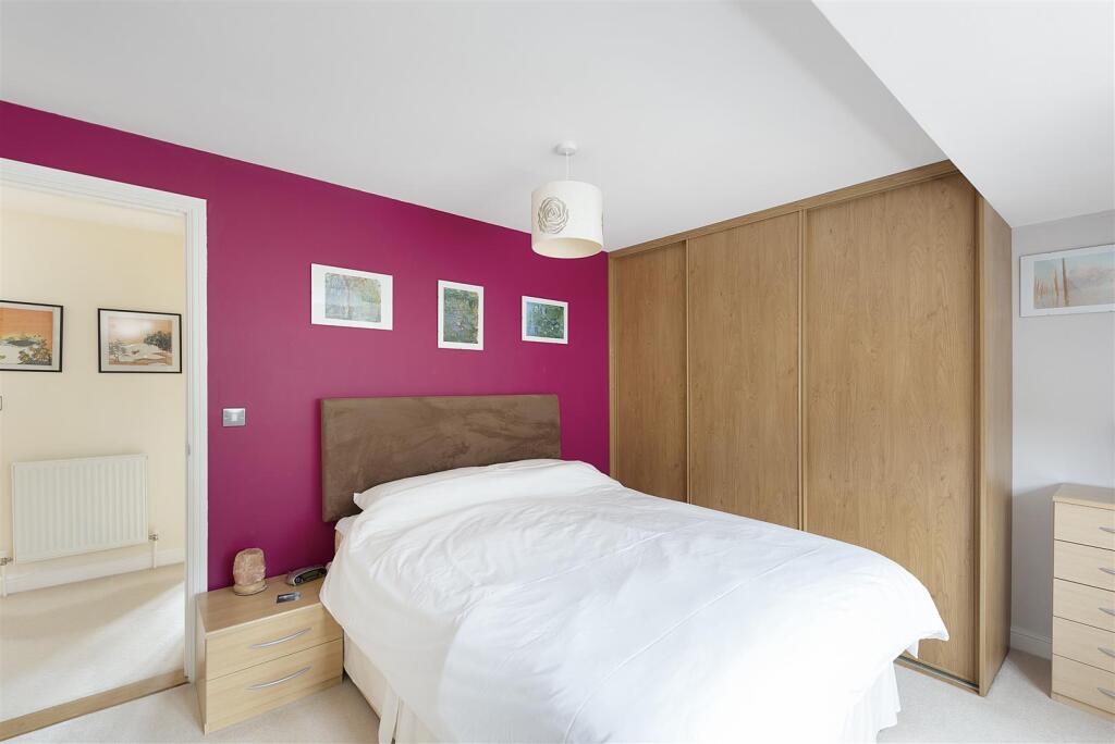 3 Haven Close ph33.jpg