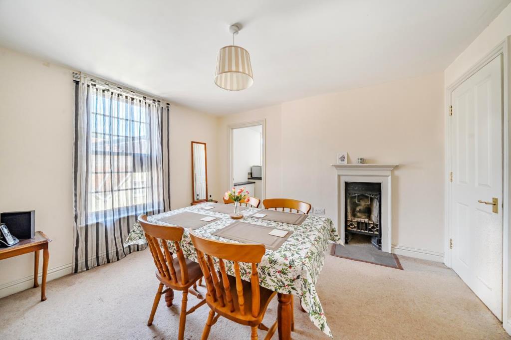 Dining Area (bedroom)