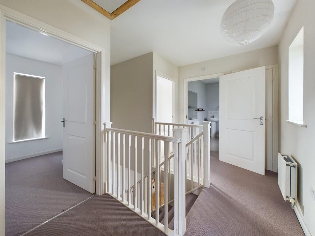 CAM03974G0-PR0089...