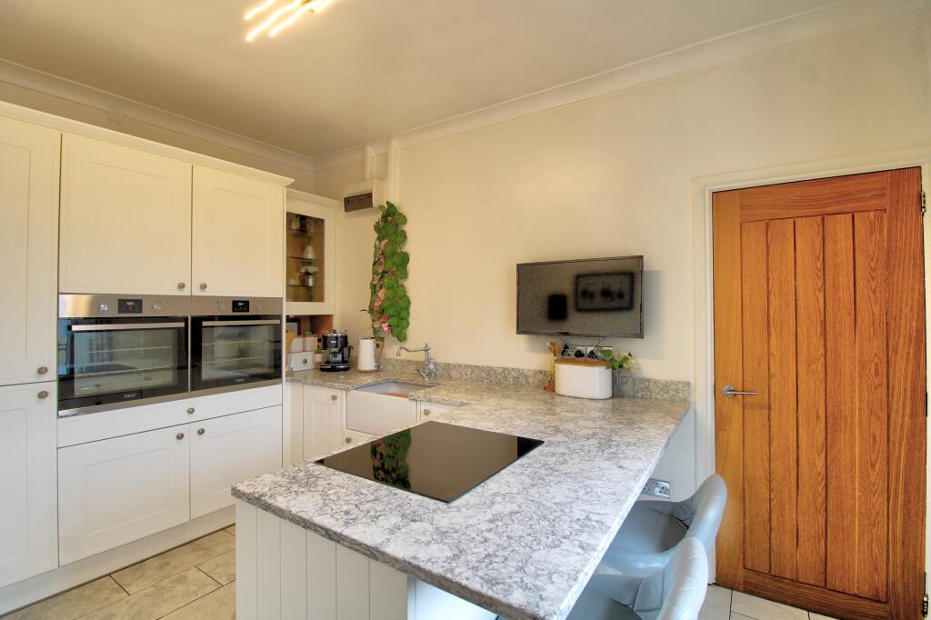 IMG_6218_19_20_Interior 4