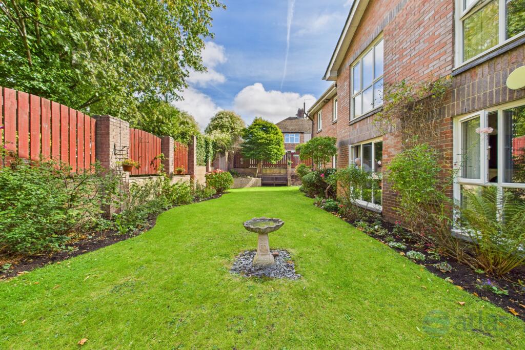 Back Communal Gardens