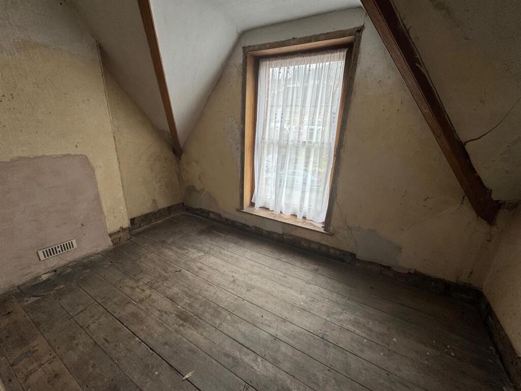 41524-2 church FF room 2.jpg