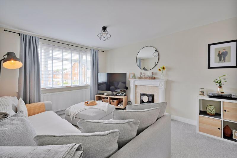 Open Plan Living / Dining 