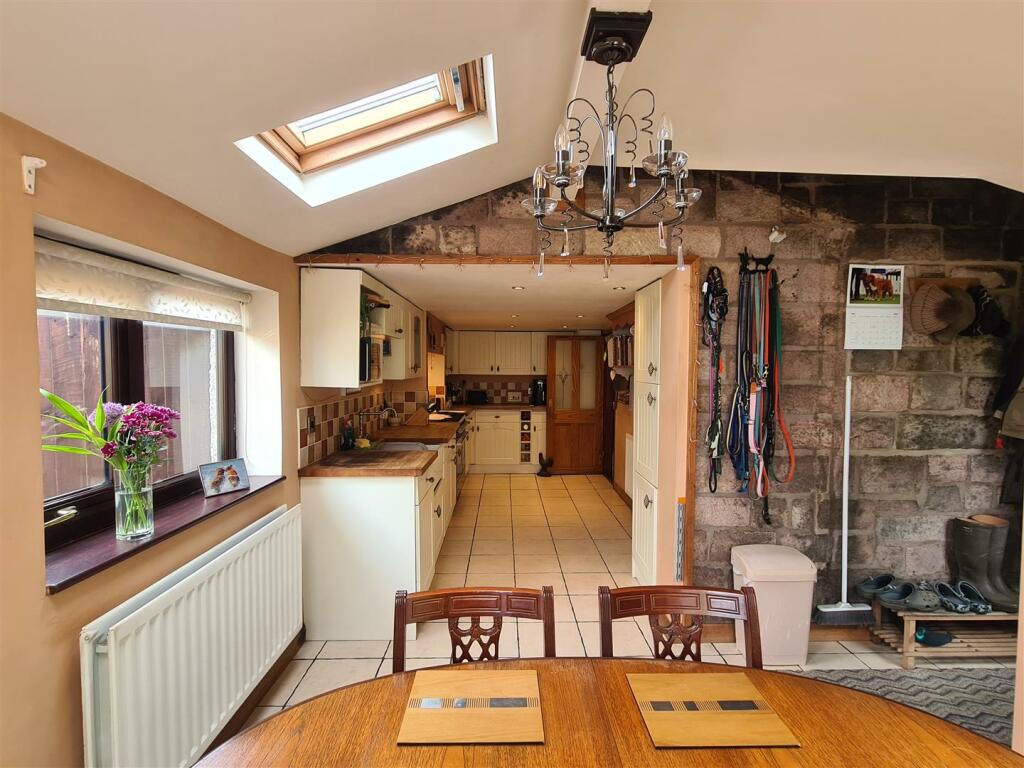 Dining Kitchen