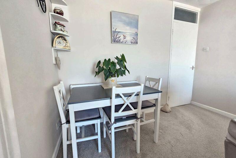 Lounge/Diner