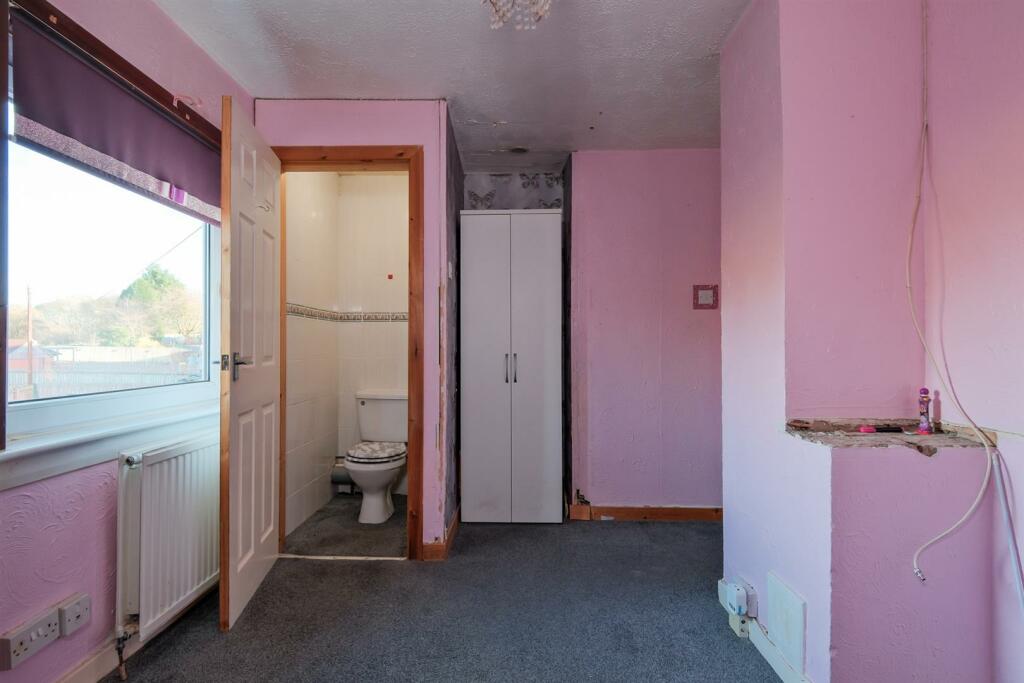 033-86 Omoa Road Cleland, ML1 5RE.jpg